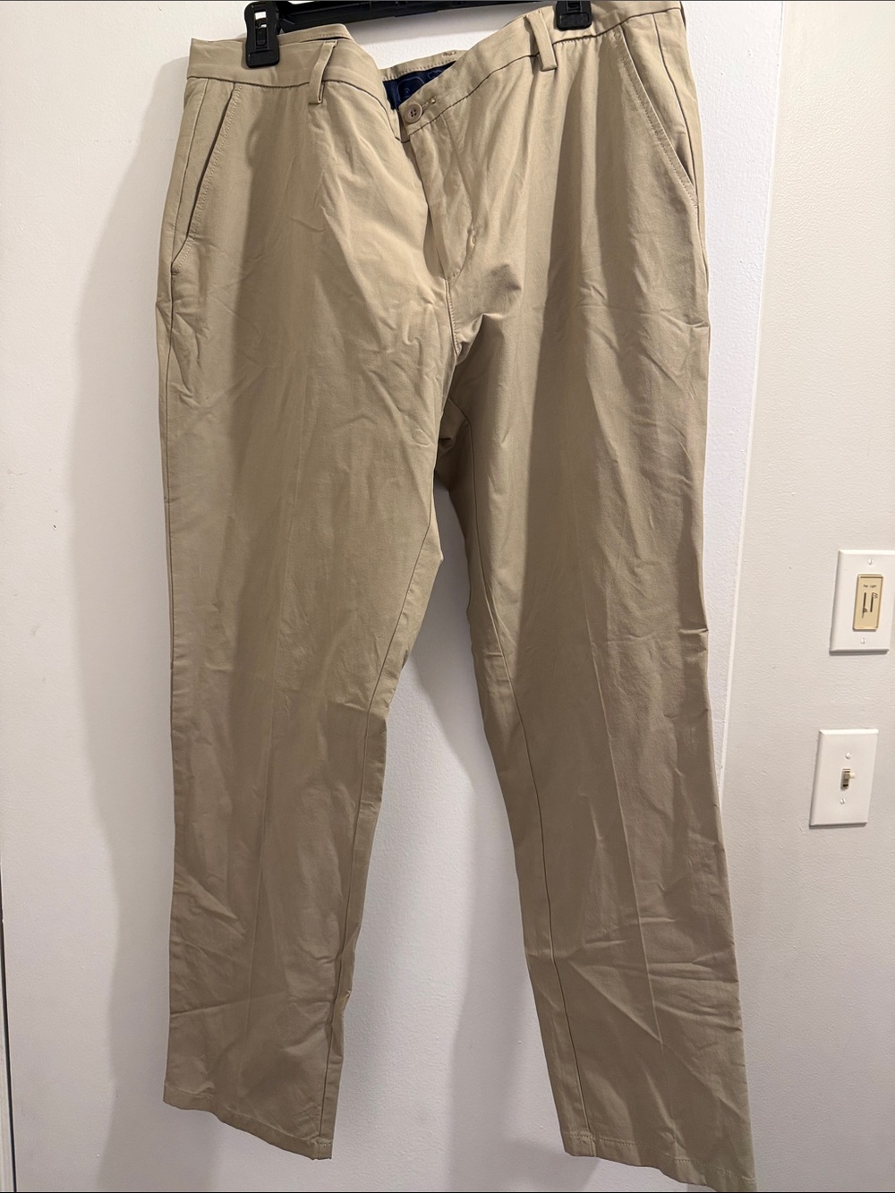 Vineyard Vines Men's Khaki Chino Pants - Light Tan